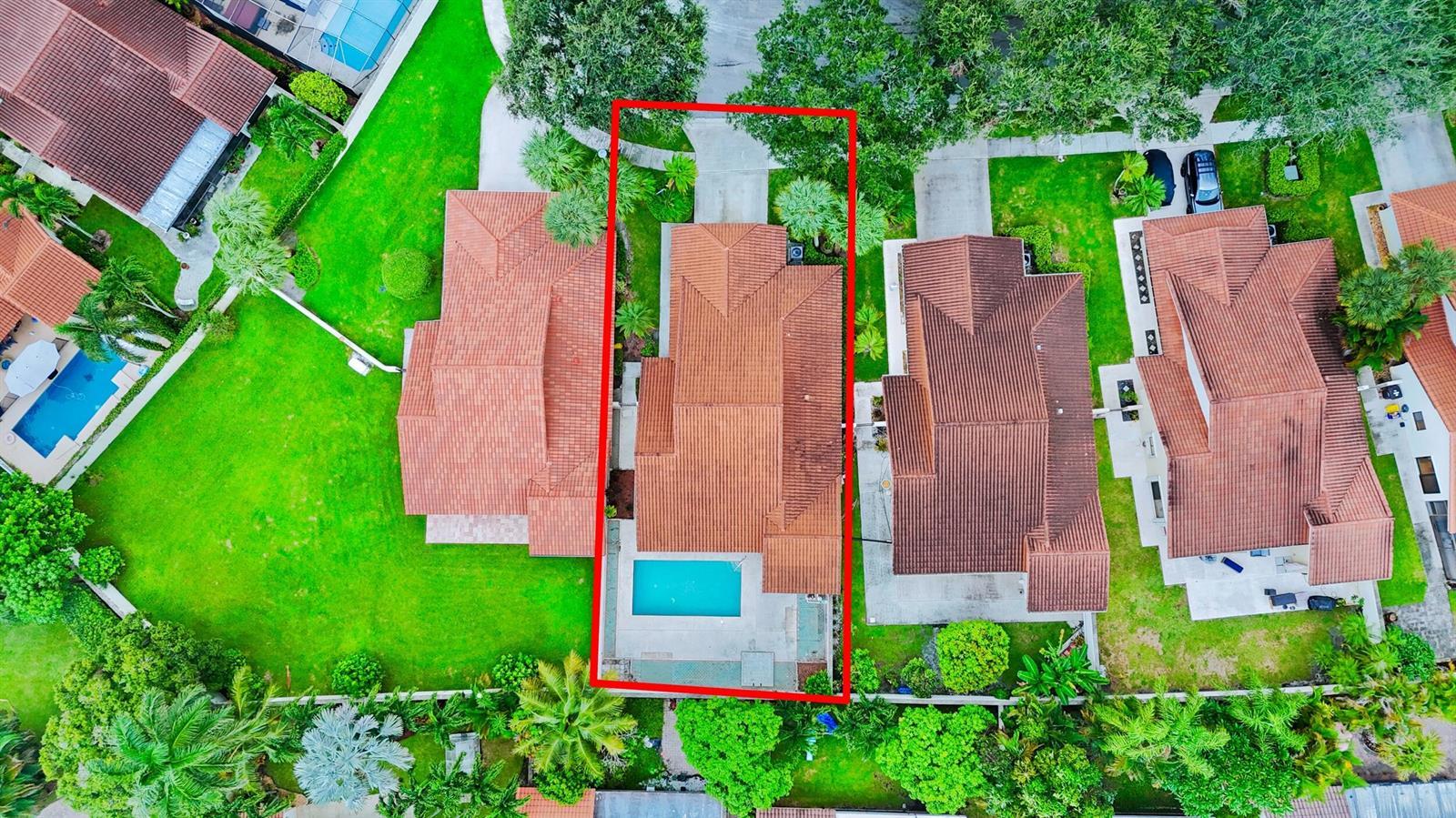 2845 DUQUESNE Circle, West Palm Beach FL 33409