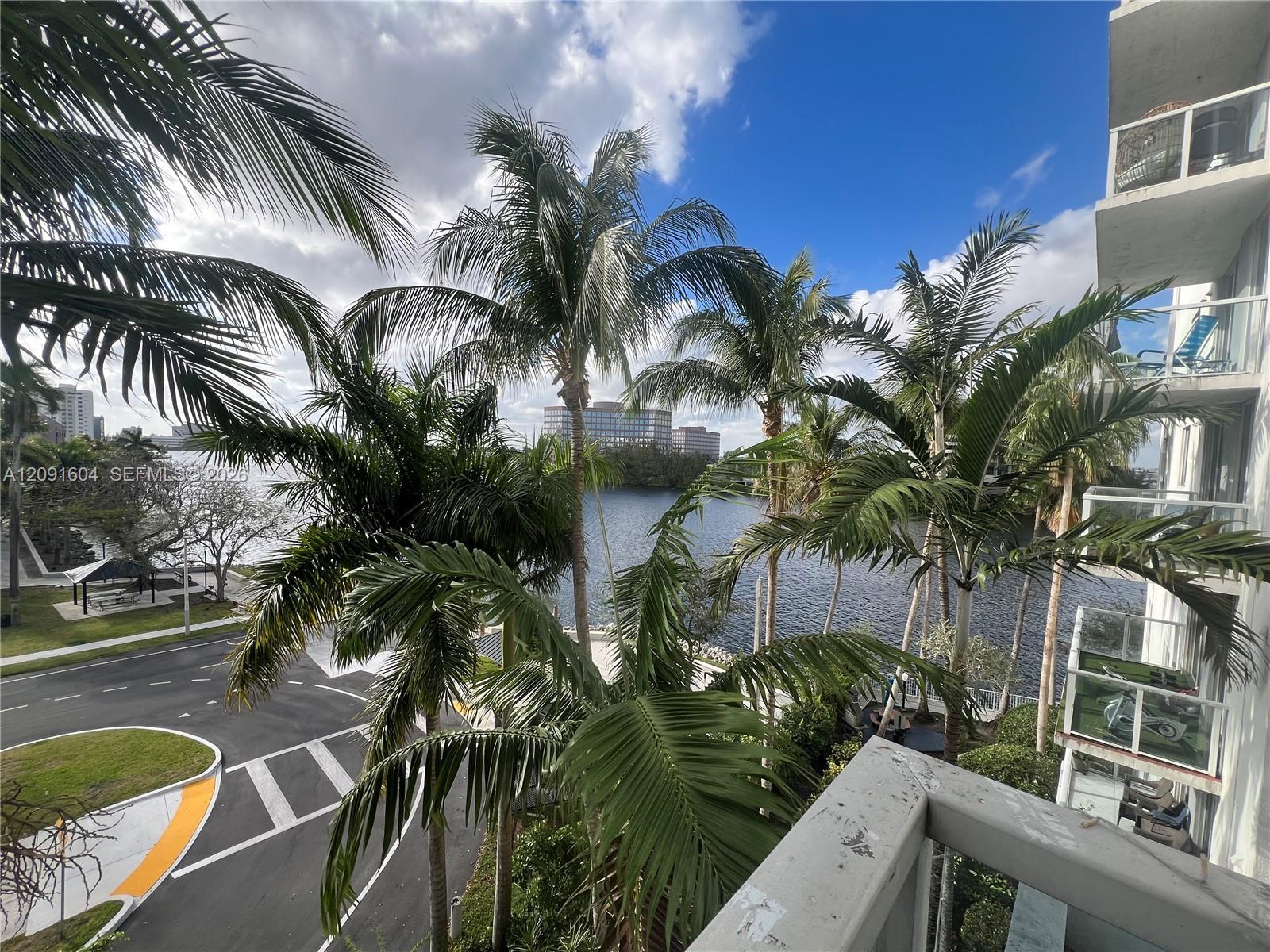 5099 NW 7th St # 505, Miami FL 33126