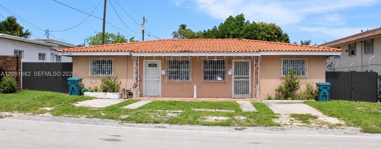 1040 NW 23rd CT # 1042, Miami FL 33125