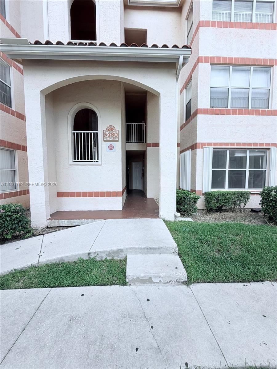 3480 N Pinewalk Dr N # 136, Margate FL 33063
