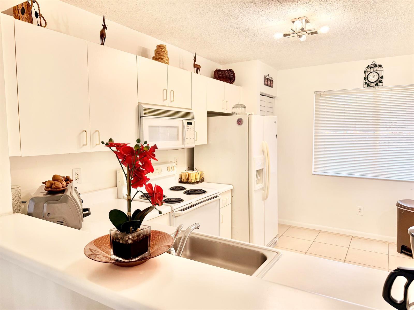9511 WELDON Circle # G108, Tamarac FL 33321