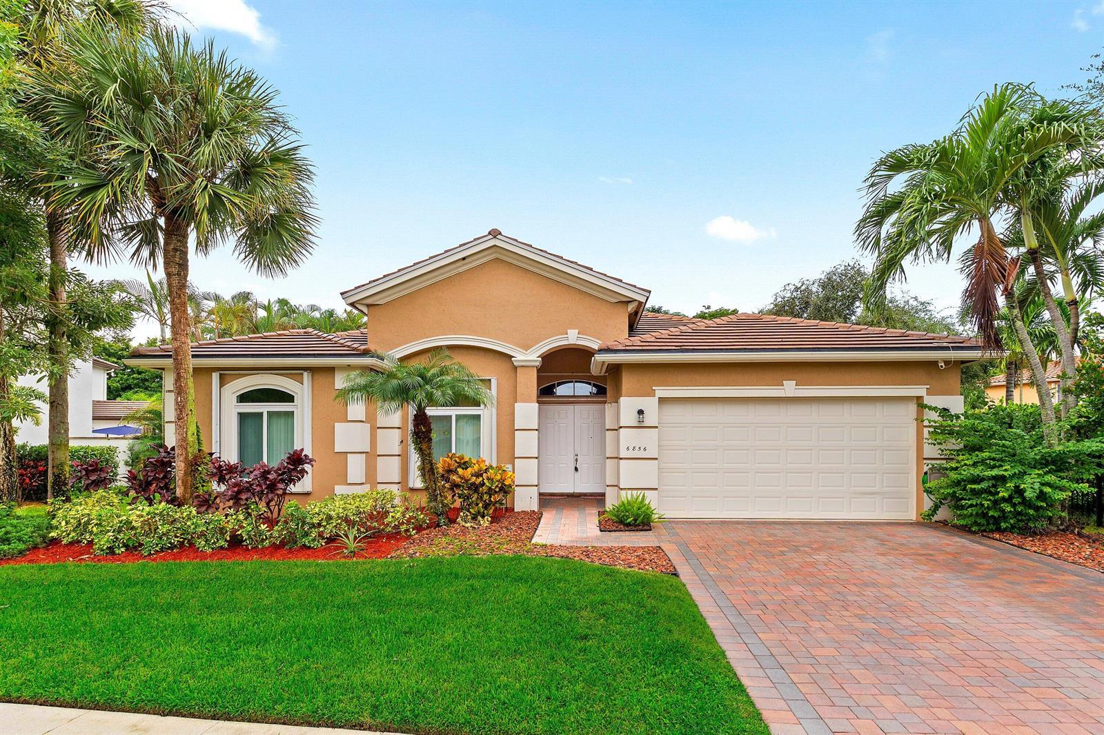6856 HOULTON Circle, Lake Worth FL 33467