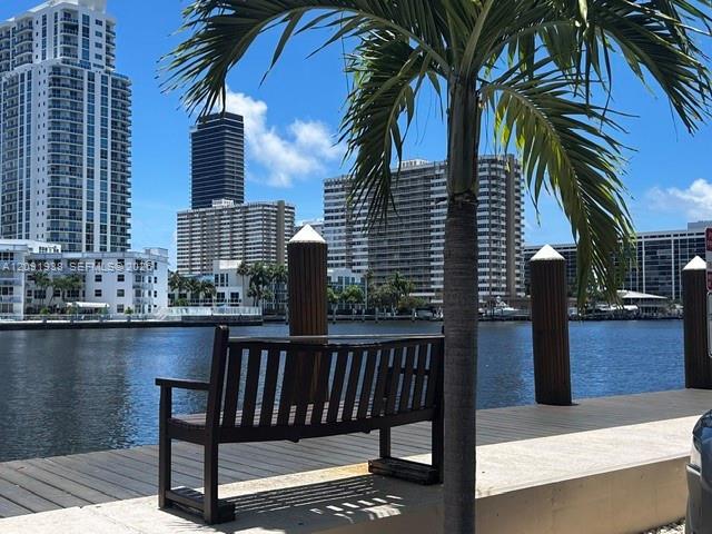 111 Golden Isles Dr # F7, Hallandale Beach FL 33009