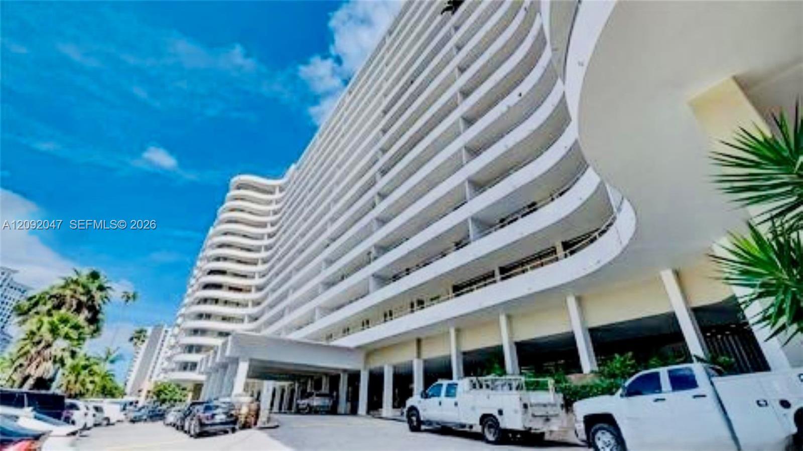 5555 Collins Ave # 7P, Miami Beach FL 33140
