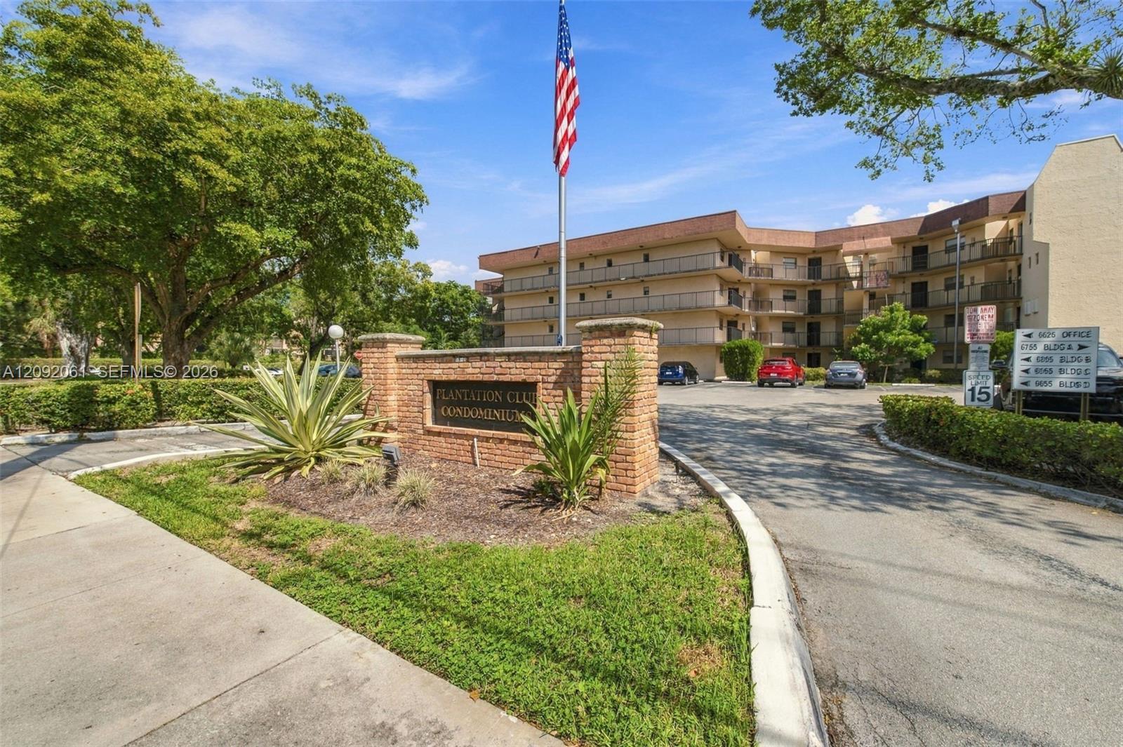 6555 W Broward Blvd # 309, Plantation FL 33317