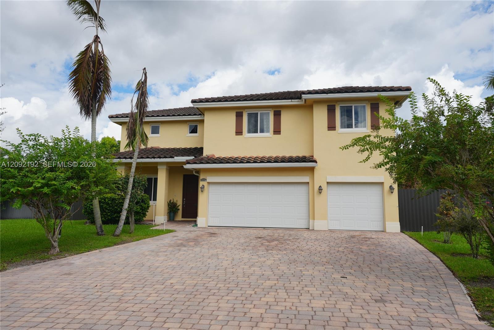 13261 SW 209th St, Miami FL 33177