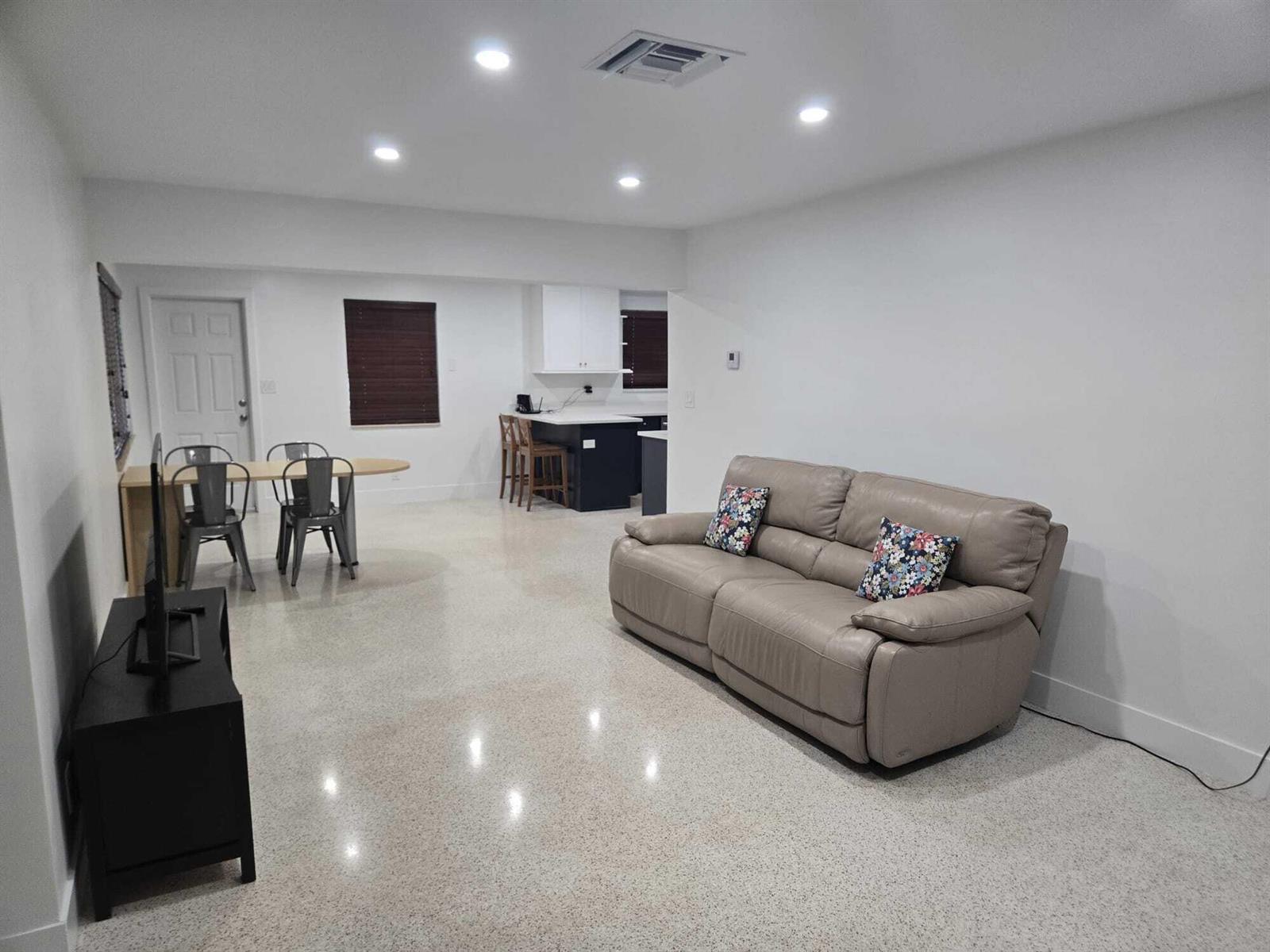 1140 SW 32ND Street, Fort Lauderdale FL 33315