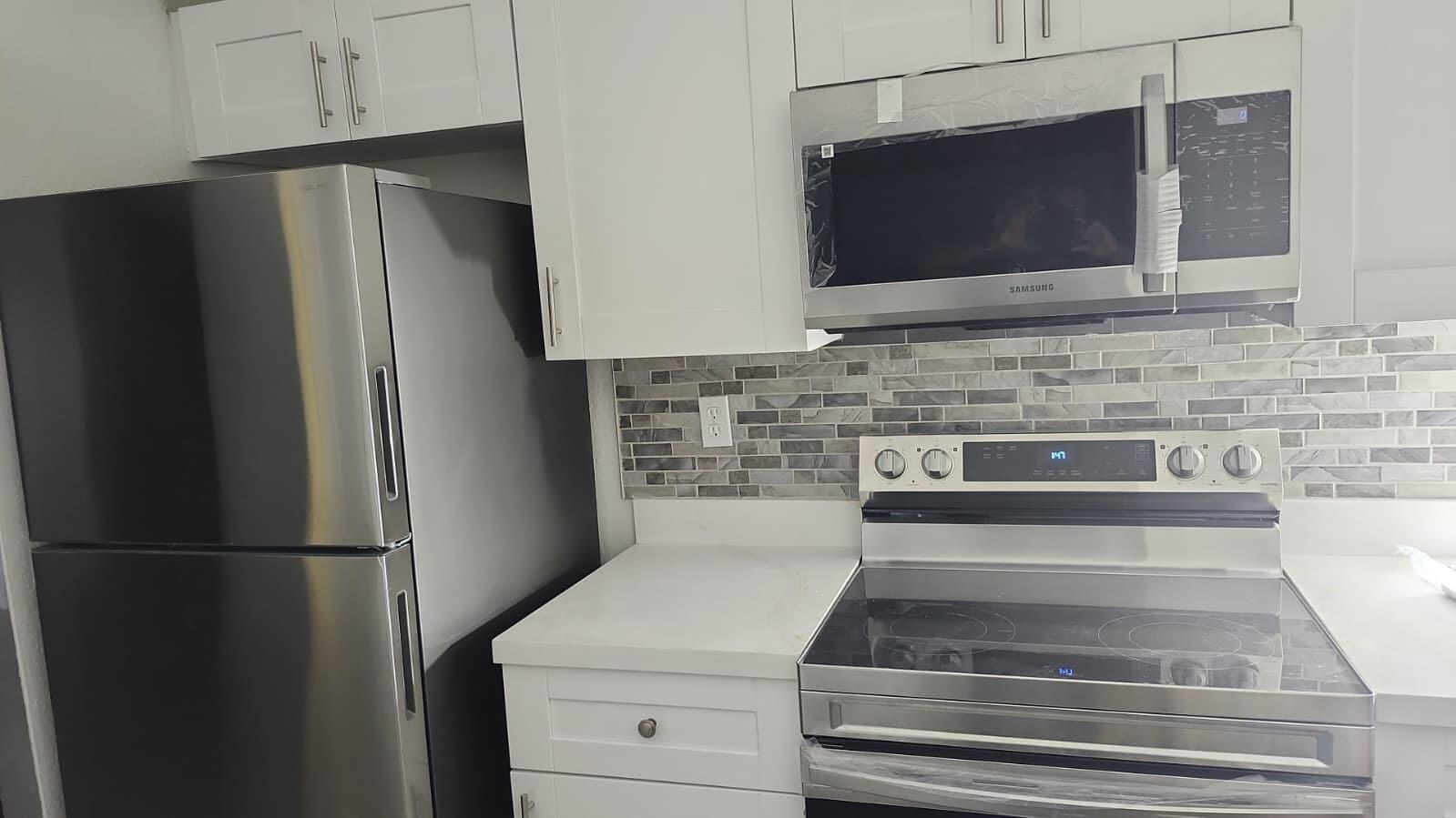 5100 SW 41ST Street # 206, Hollywood FL 33023