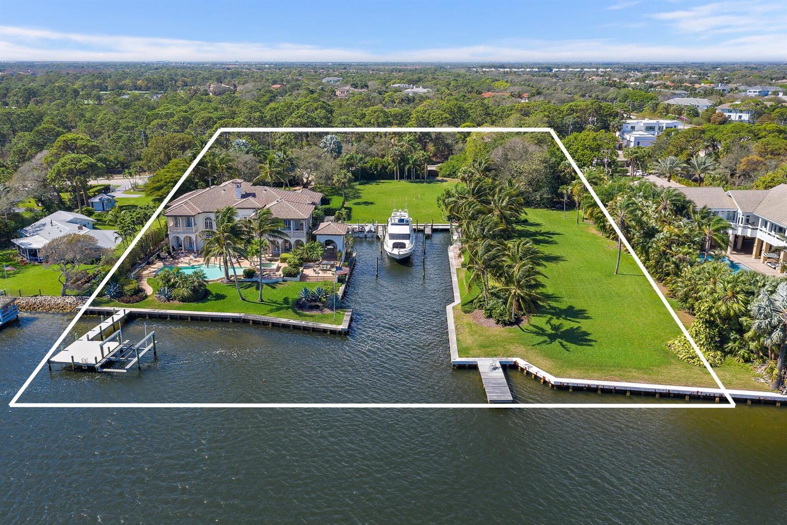 14898 PALMWOOD Road, Palm Beach Gardens FL 33410
