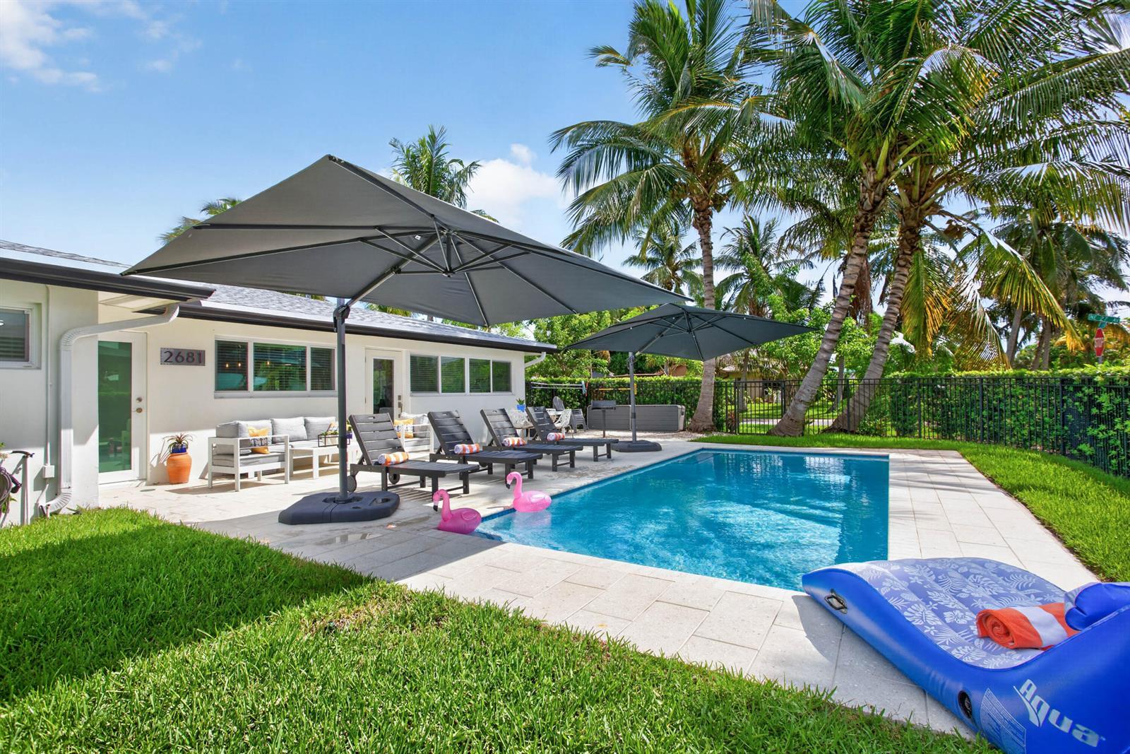 2681 NE 16TH Street, Pompano Beach FL 33062