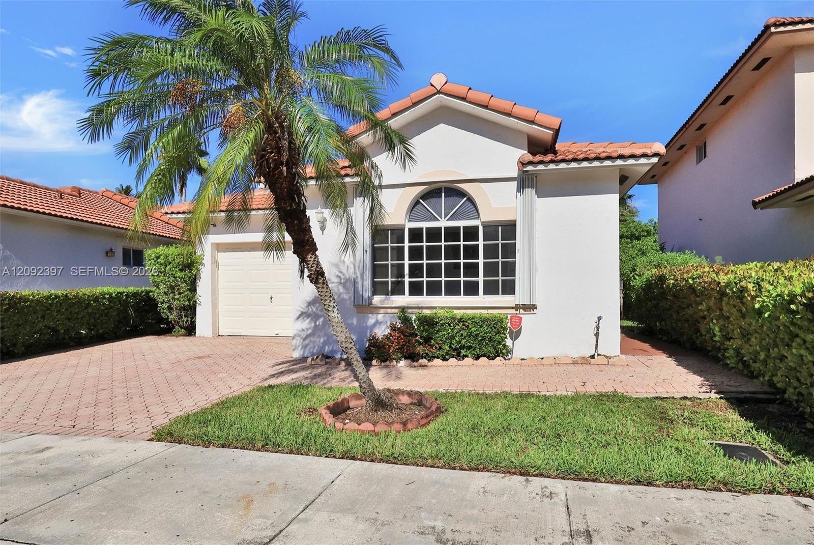127 Danielle Ct, Weston FL 33326