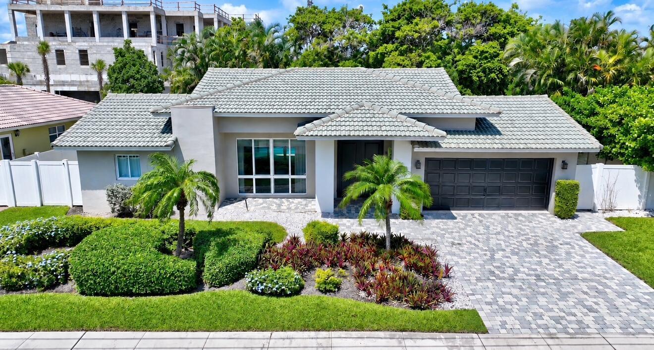 3841 NE 6TH Drive, Boca Raton FL 33431