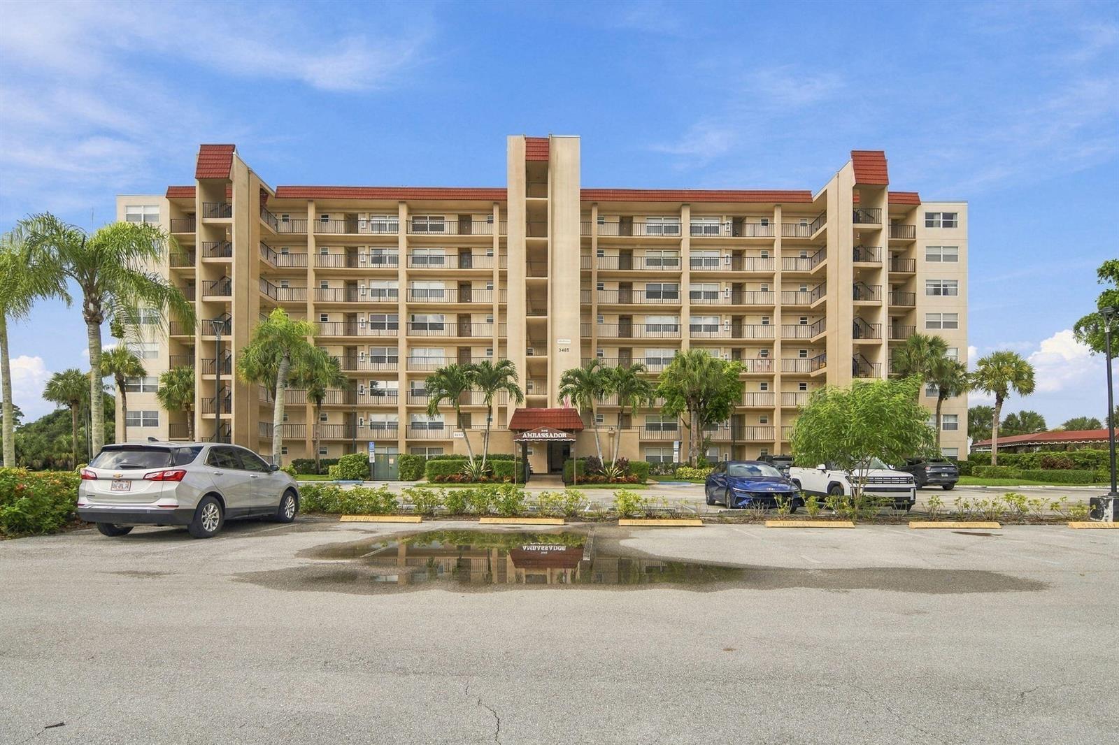 3465 Via Poinciana # 405, Lake Worth FL 33467