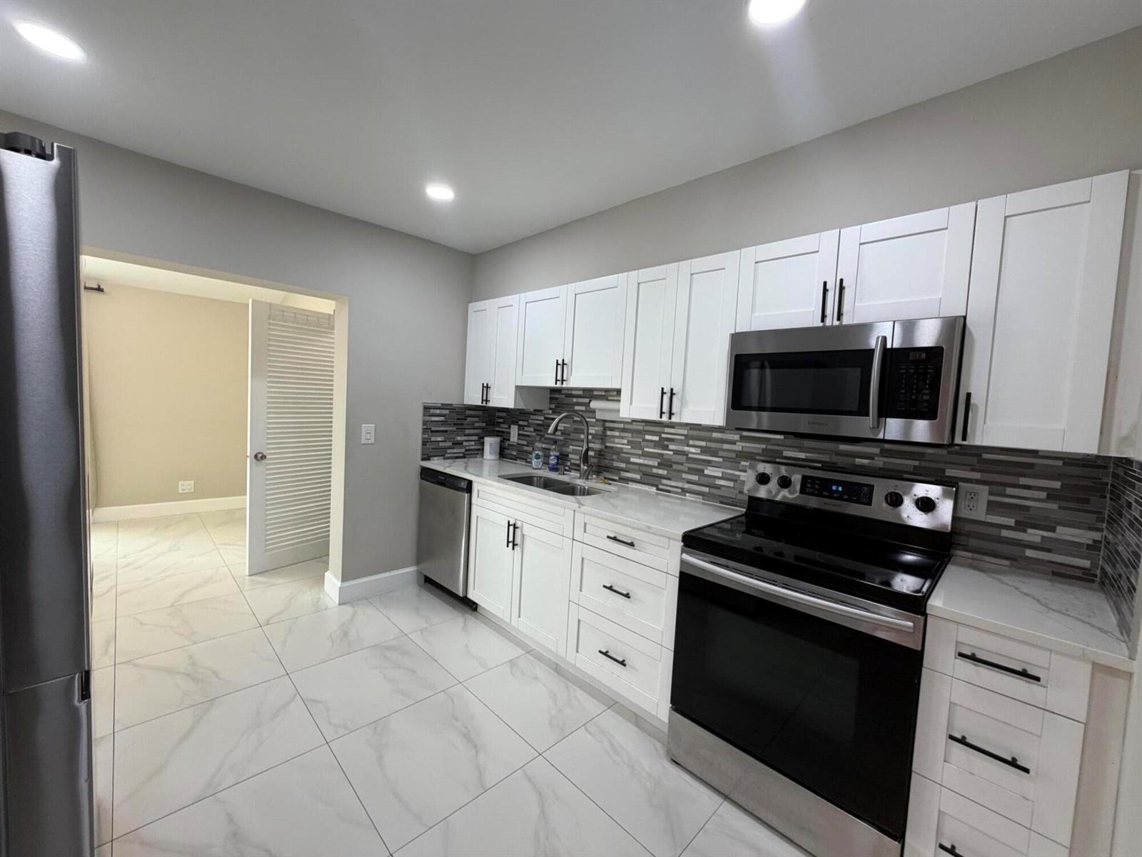 1408 SE 3RD Terrace, Deerfield Beach FL 33441