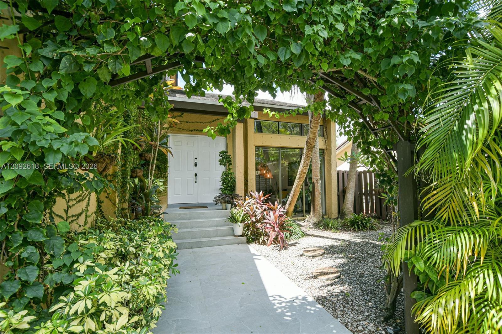 11624 SW 135th Pl, Miami FL 33186