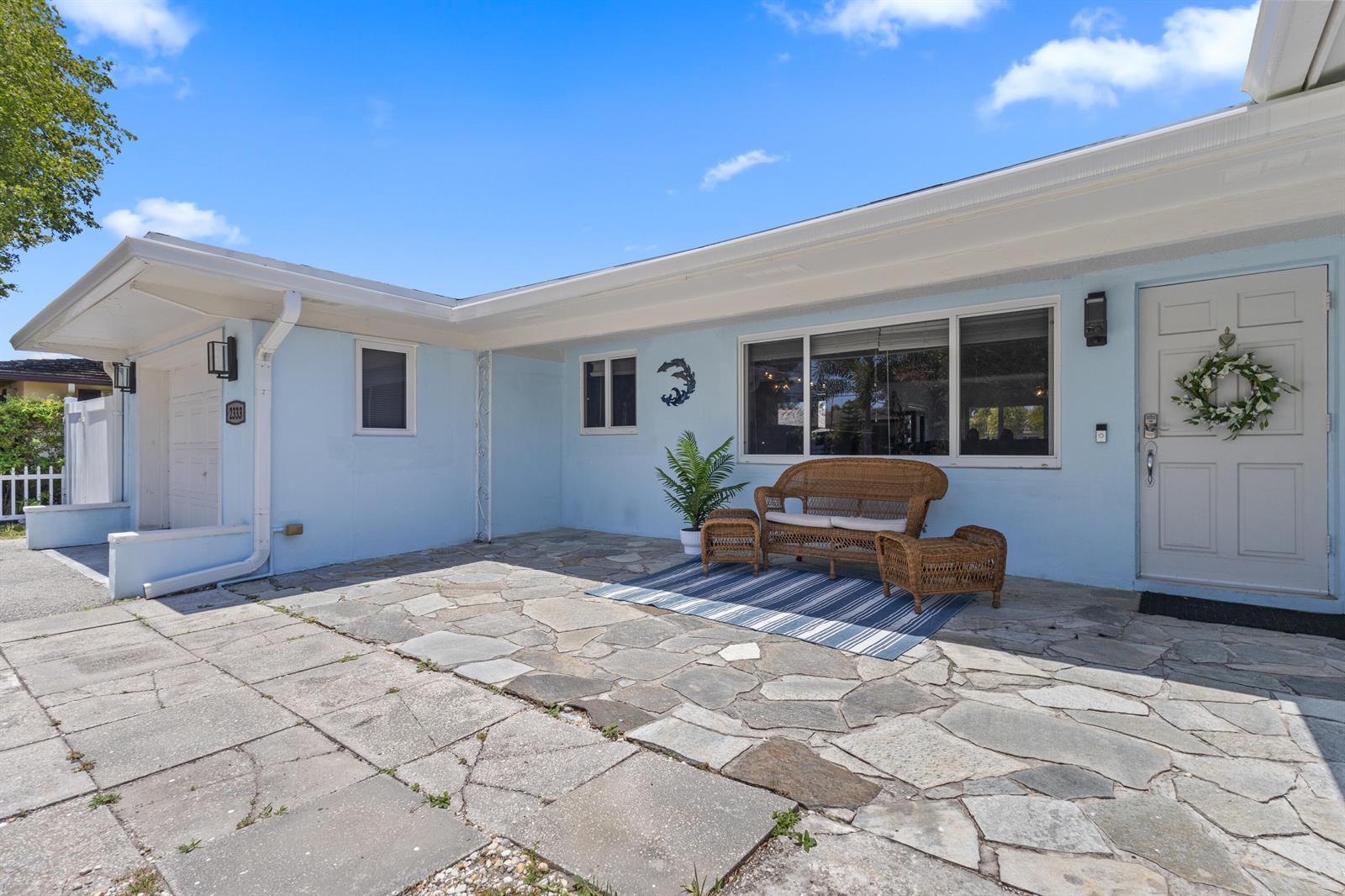 2333 SE 11TH Street, Pompano Beach FL 33062