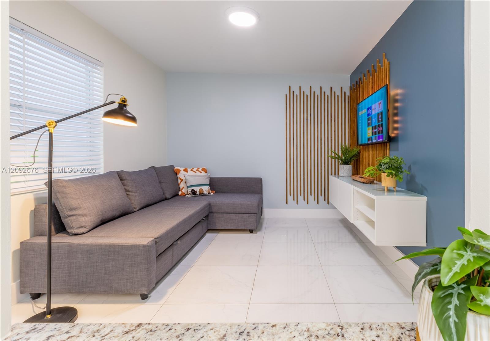 1762 NW 15th St # 2, Miami FL 33125
