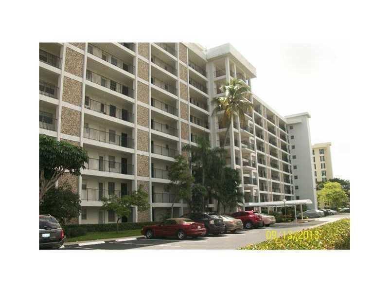 3150 N Palm Aire Drive Unit 407, Pompano Beach FL 33069
