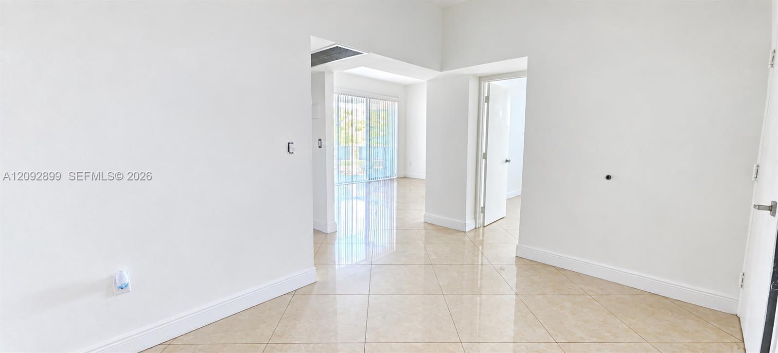 20505 E Country Club Dr # 133, Aventura FL 33180