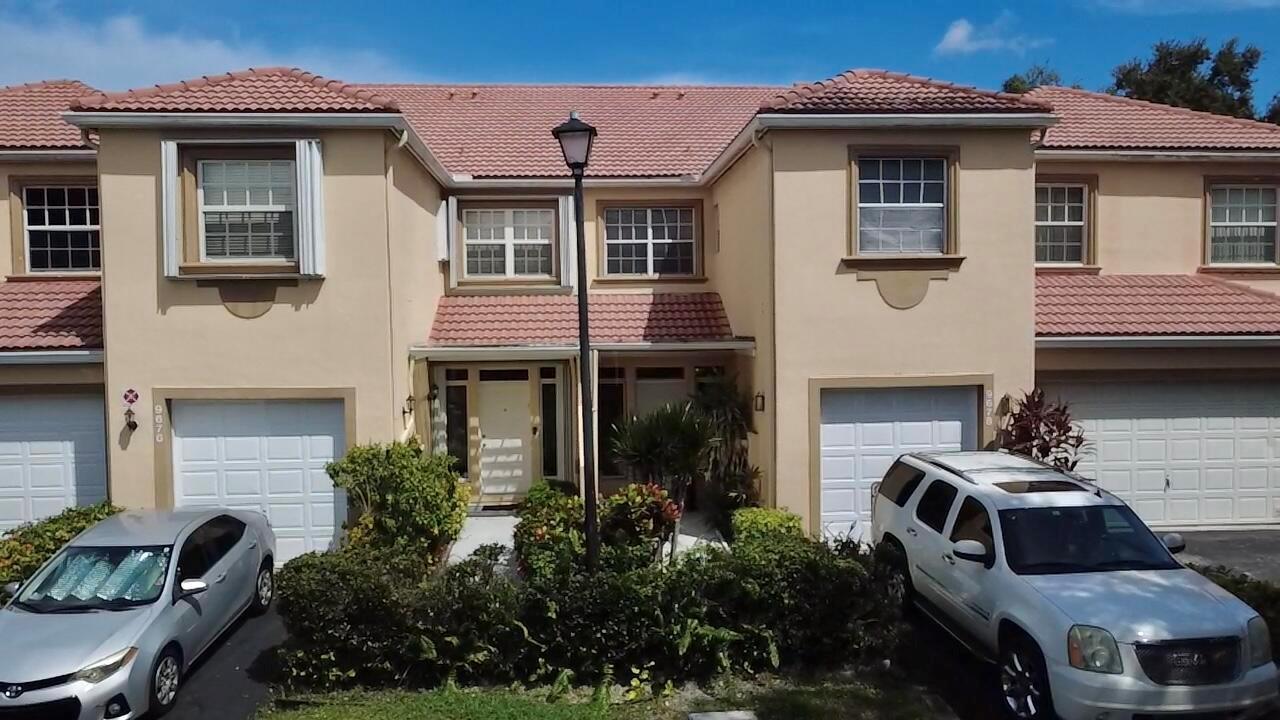 9678 ROYAL PALM Boulevard, Coral Springs FL 33065