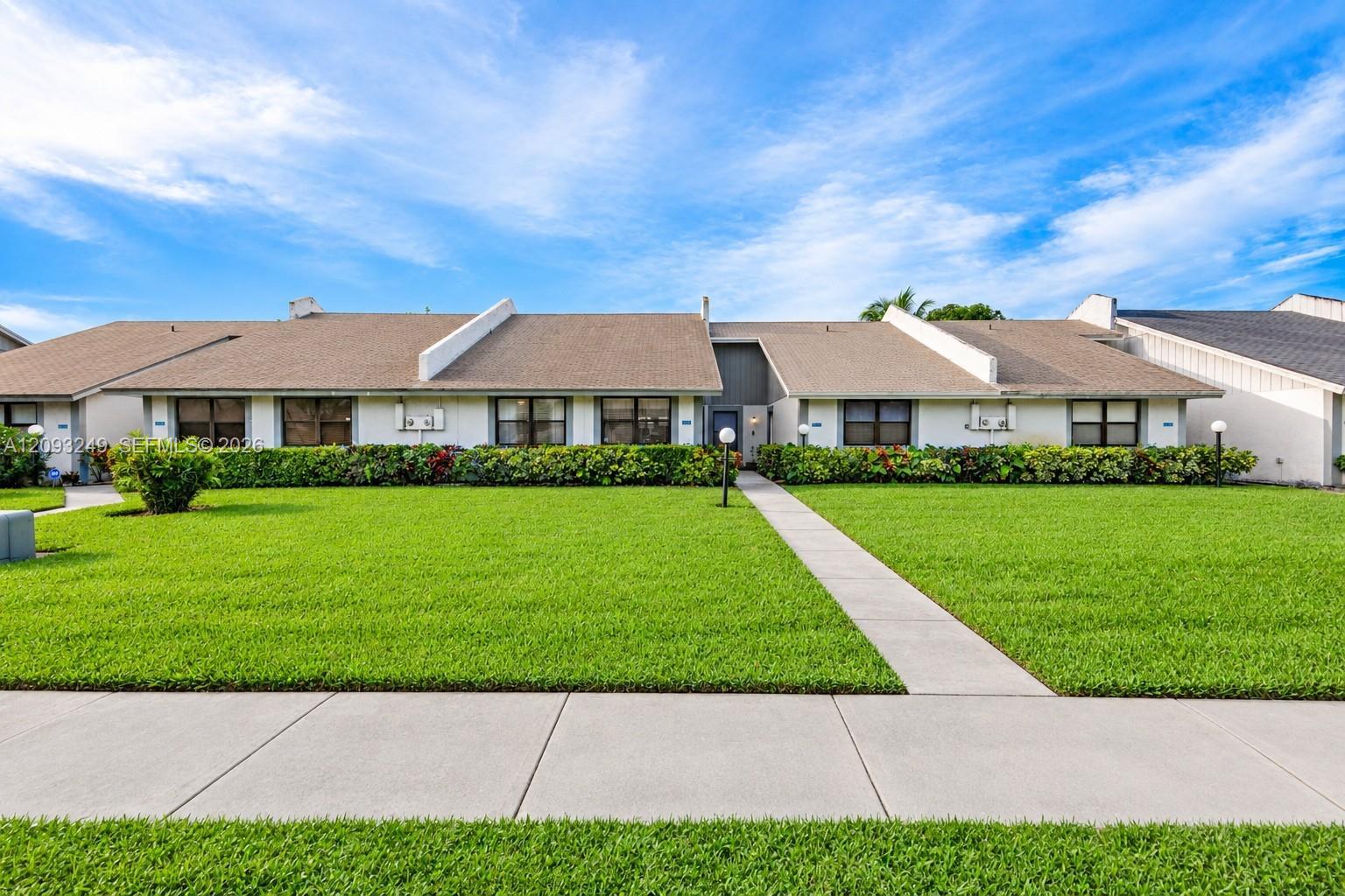 6064 NW 3rd St, Margate FL 33063