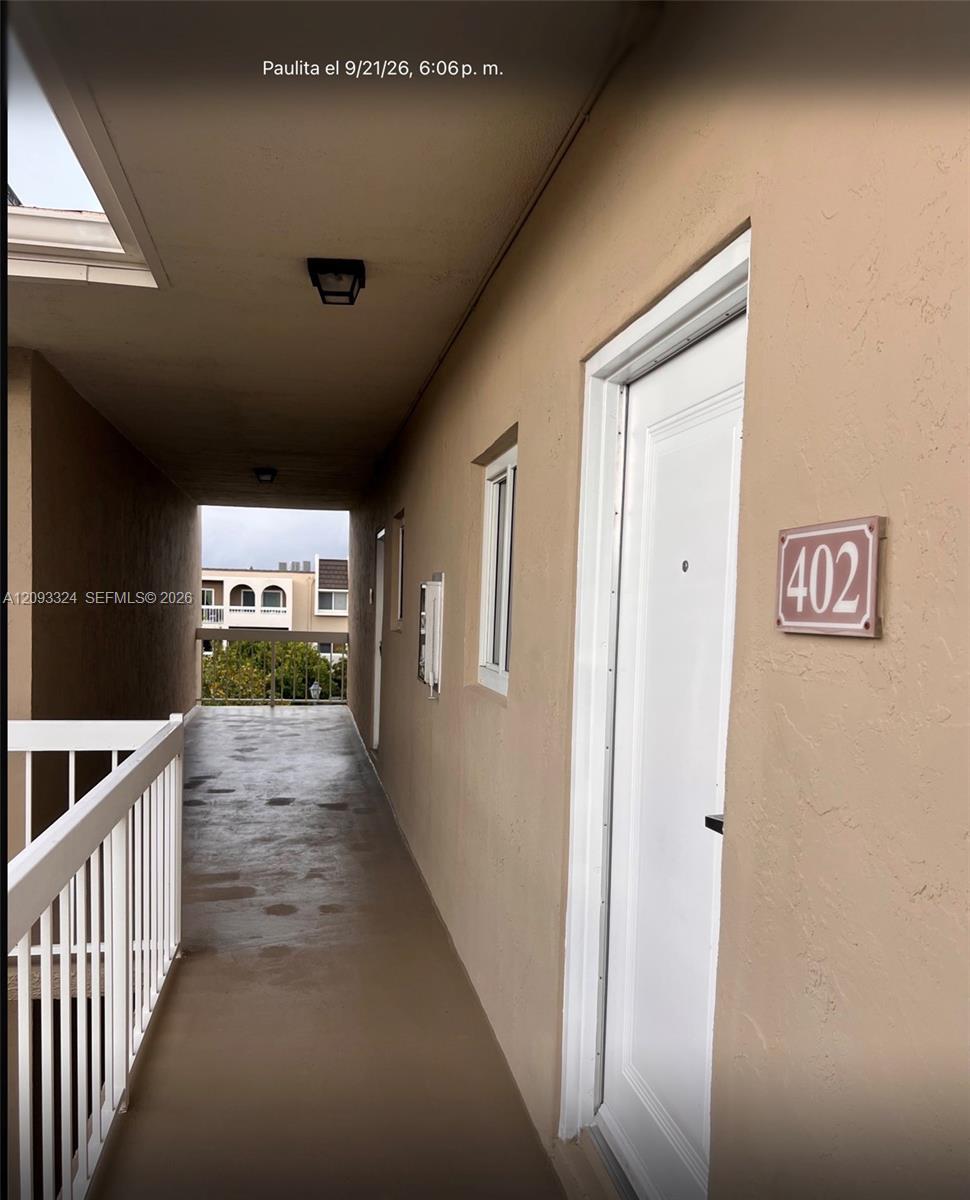 7732 Camino Real # 402, Miami FL 33143