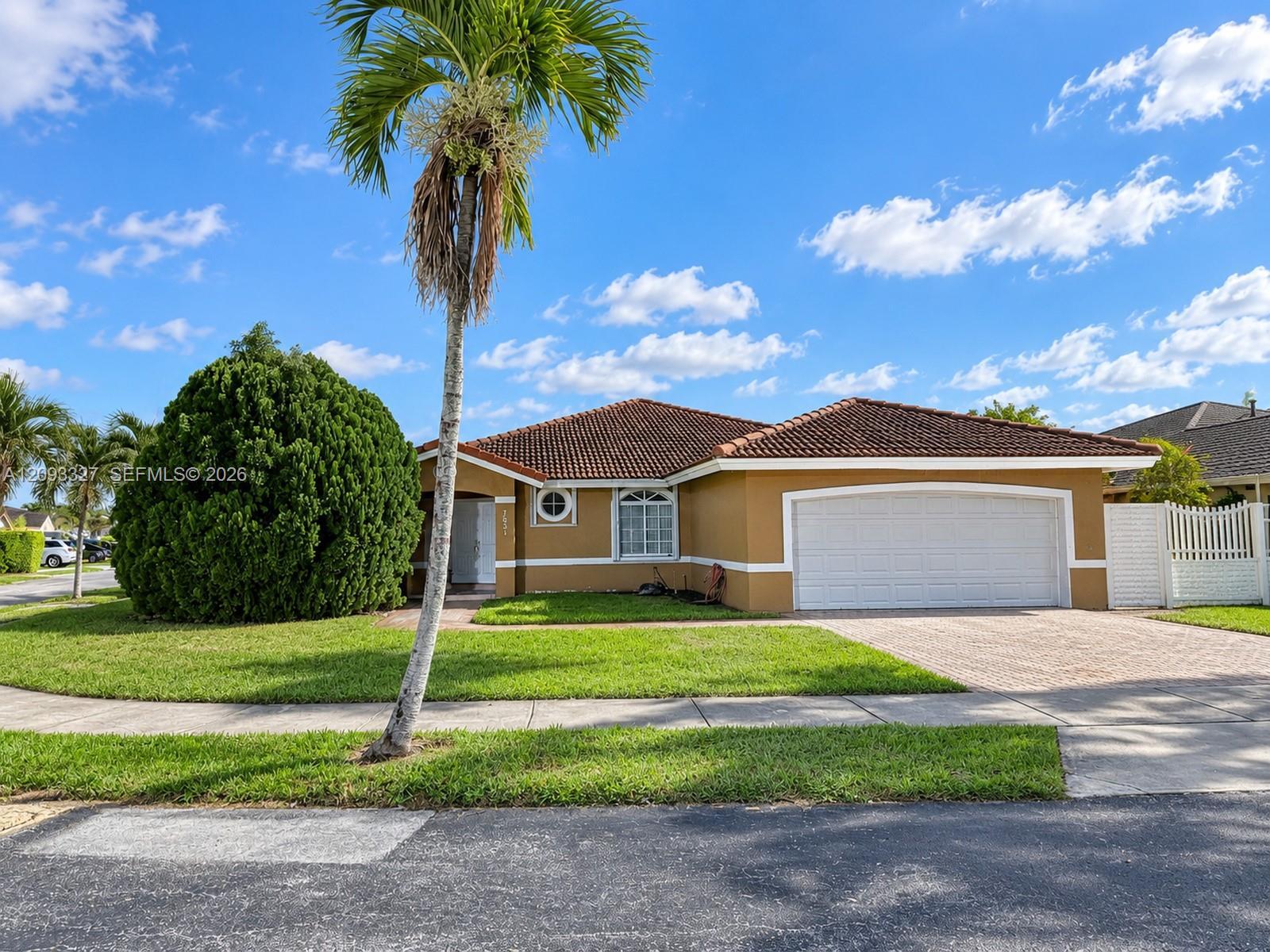 7851 SW 163rd Pl, Miami FL 33193