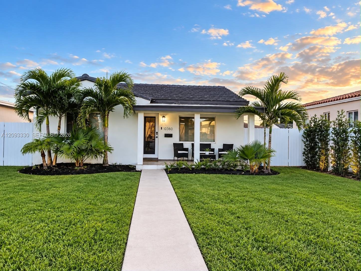 3330 NW 18th St, Miami FL 33125