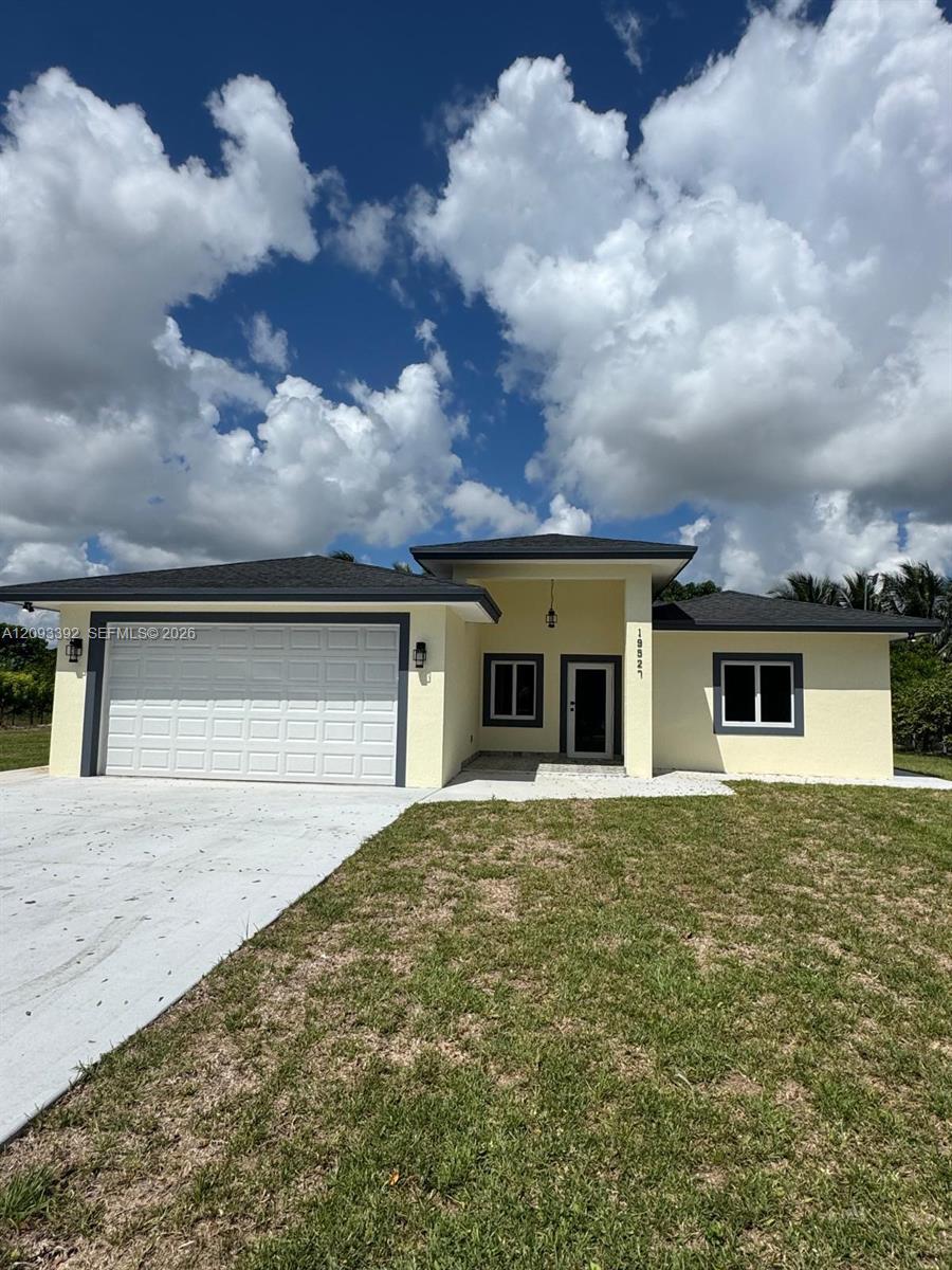19527 SW 325th Ln, Homestead FL 33030