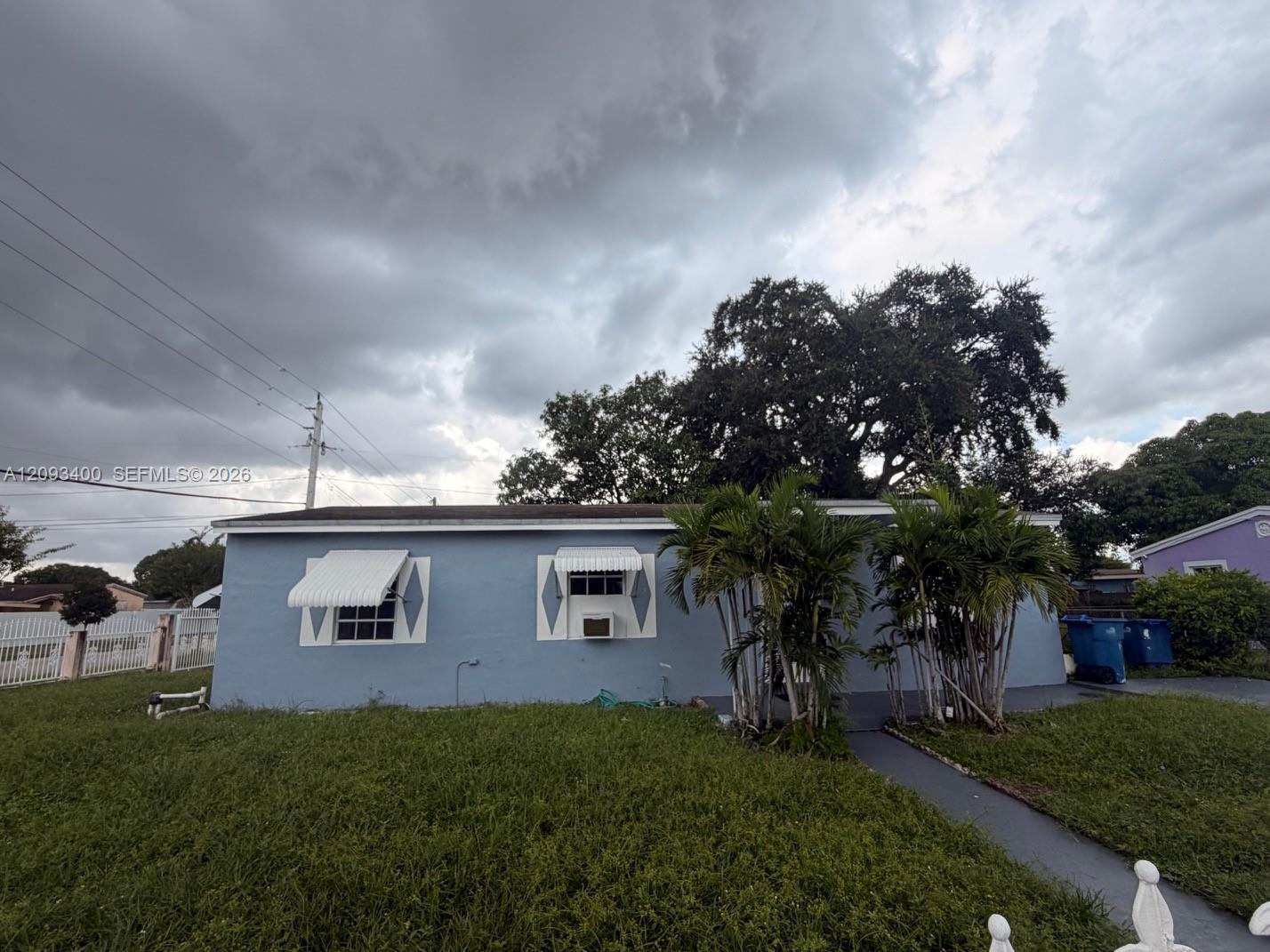 16000 NW 17th Ct, Miami Gardens FL 33054