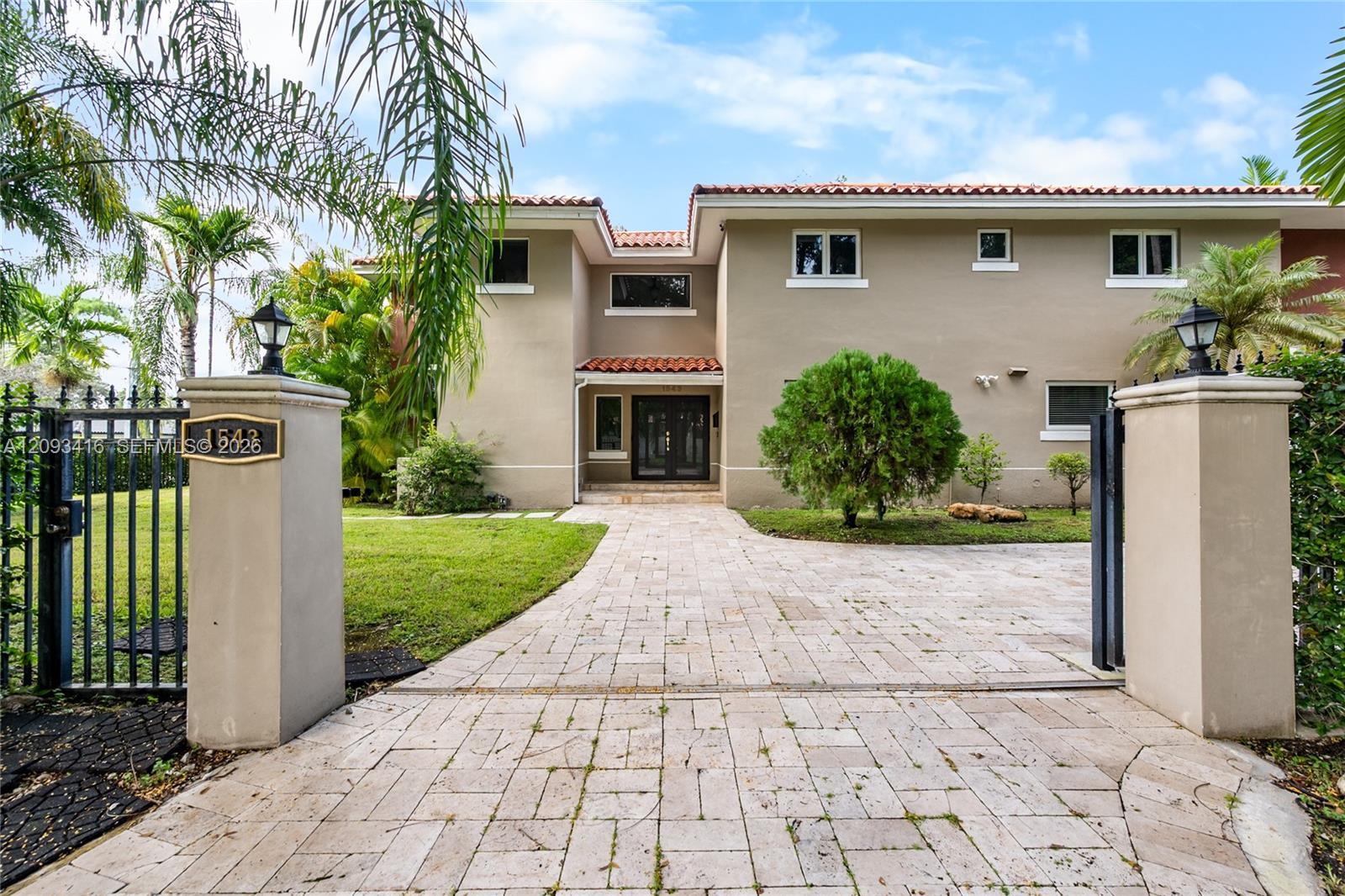 1543 Dorado Ave, Coral Gables FL 33146