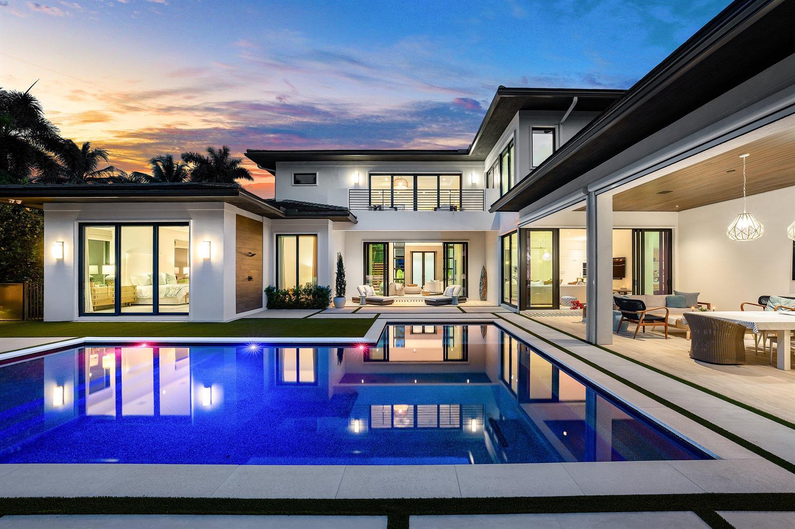 800 Seagate Drive, Delray Beach FL 33483