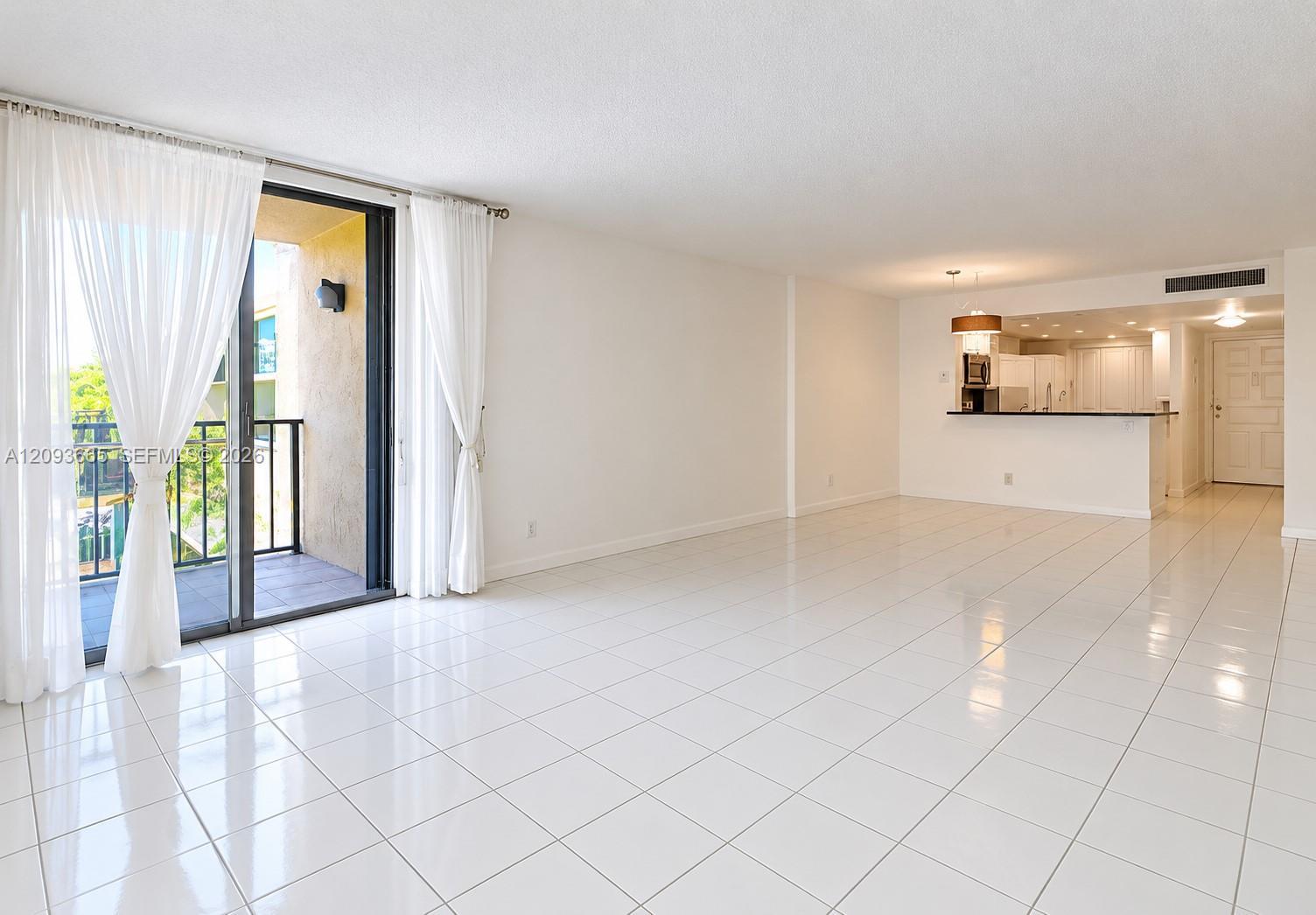 3581 S Ocean Blvd # 2D, South Palm Beach FL 33480