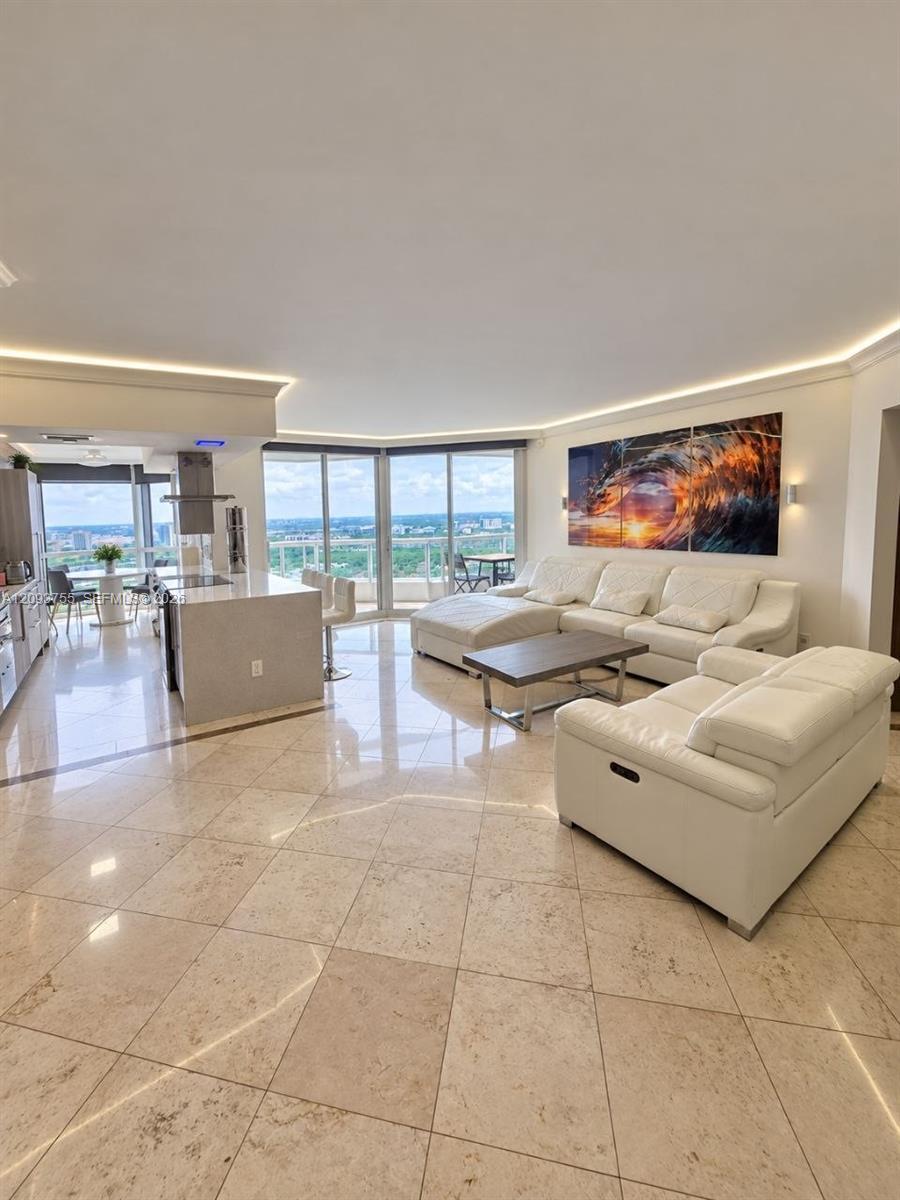 21205 Yacht Club Dr # 3105, Aventura FL 33180