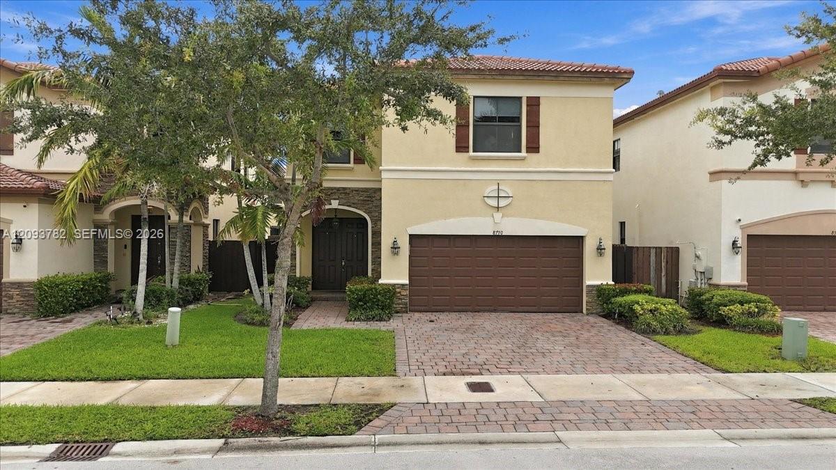 8770 NW 99th Path # 0, Doral FL 33178