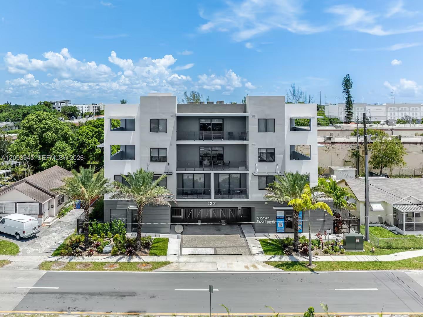 2201 Polk St # 308, Hollywood FL 33020