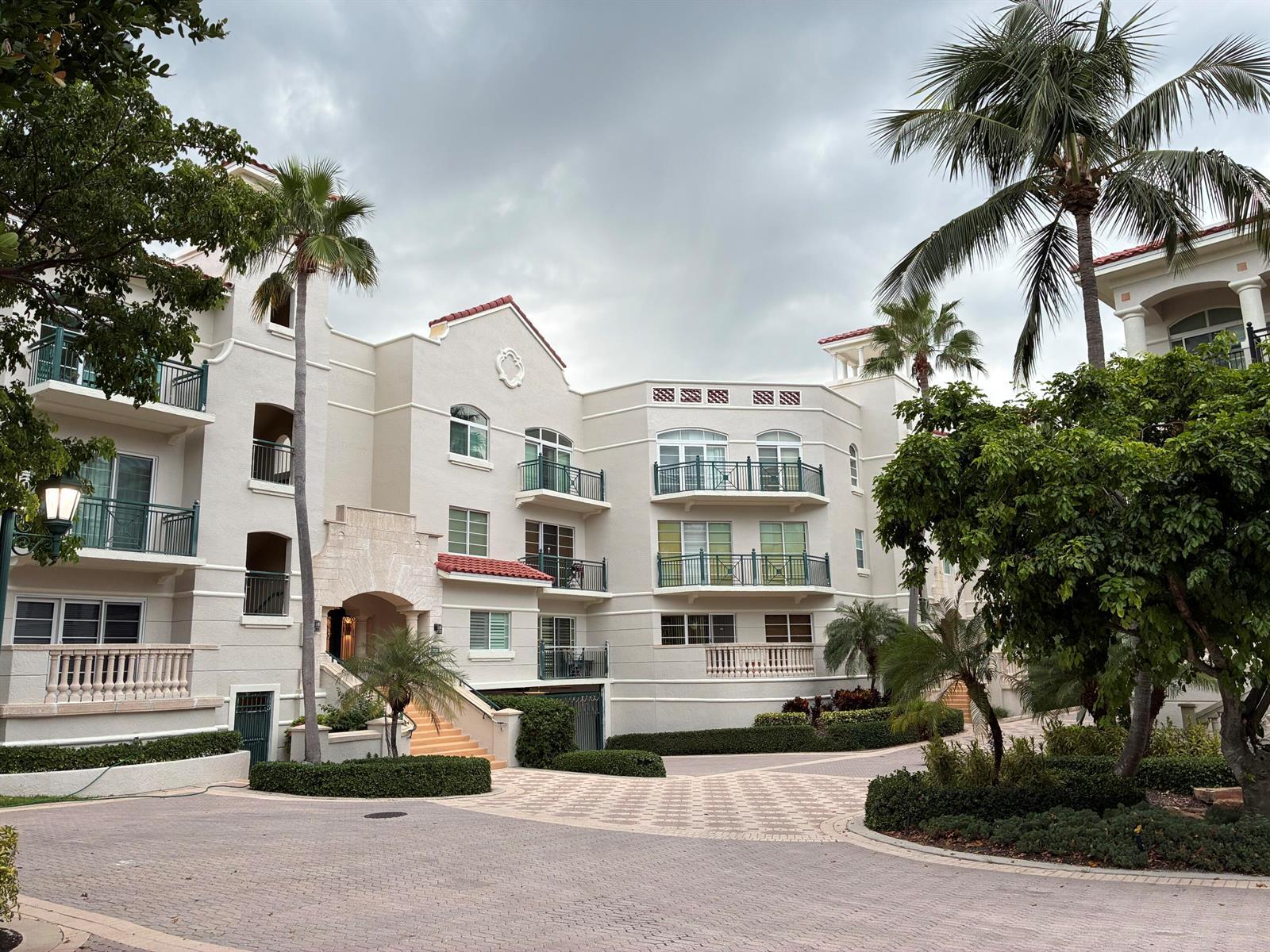 1230 Hillsboro Mile # 308, Hillsboro Beach FL 33062