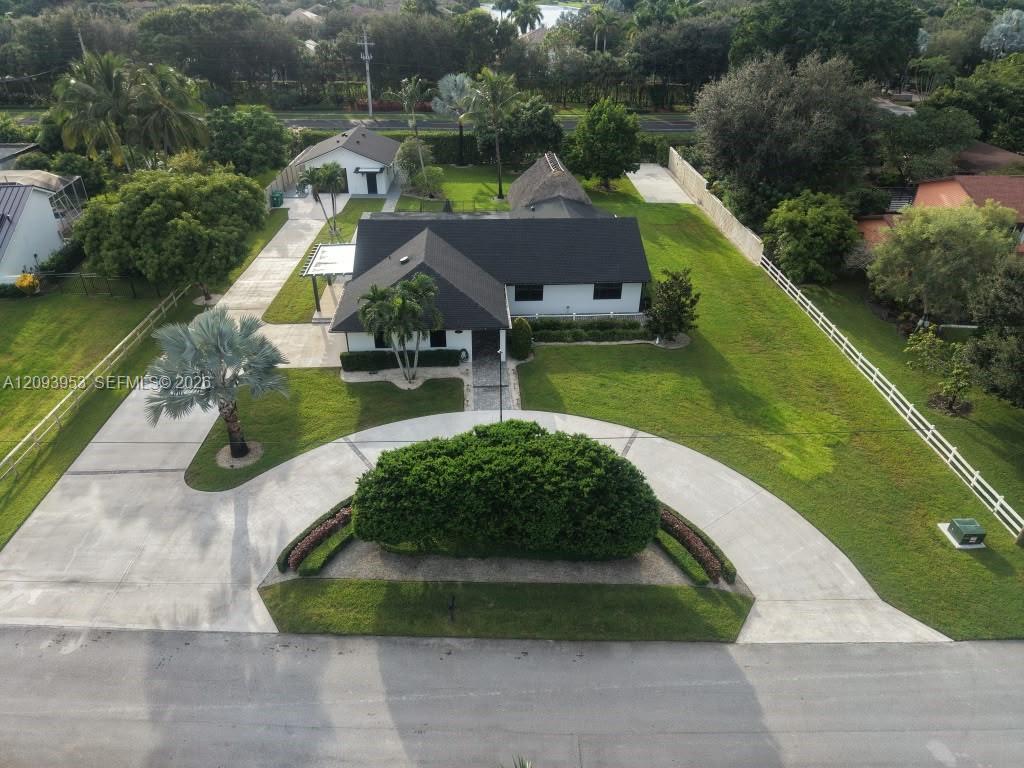 2751 SW 141st Ter, Davie FL 33330