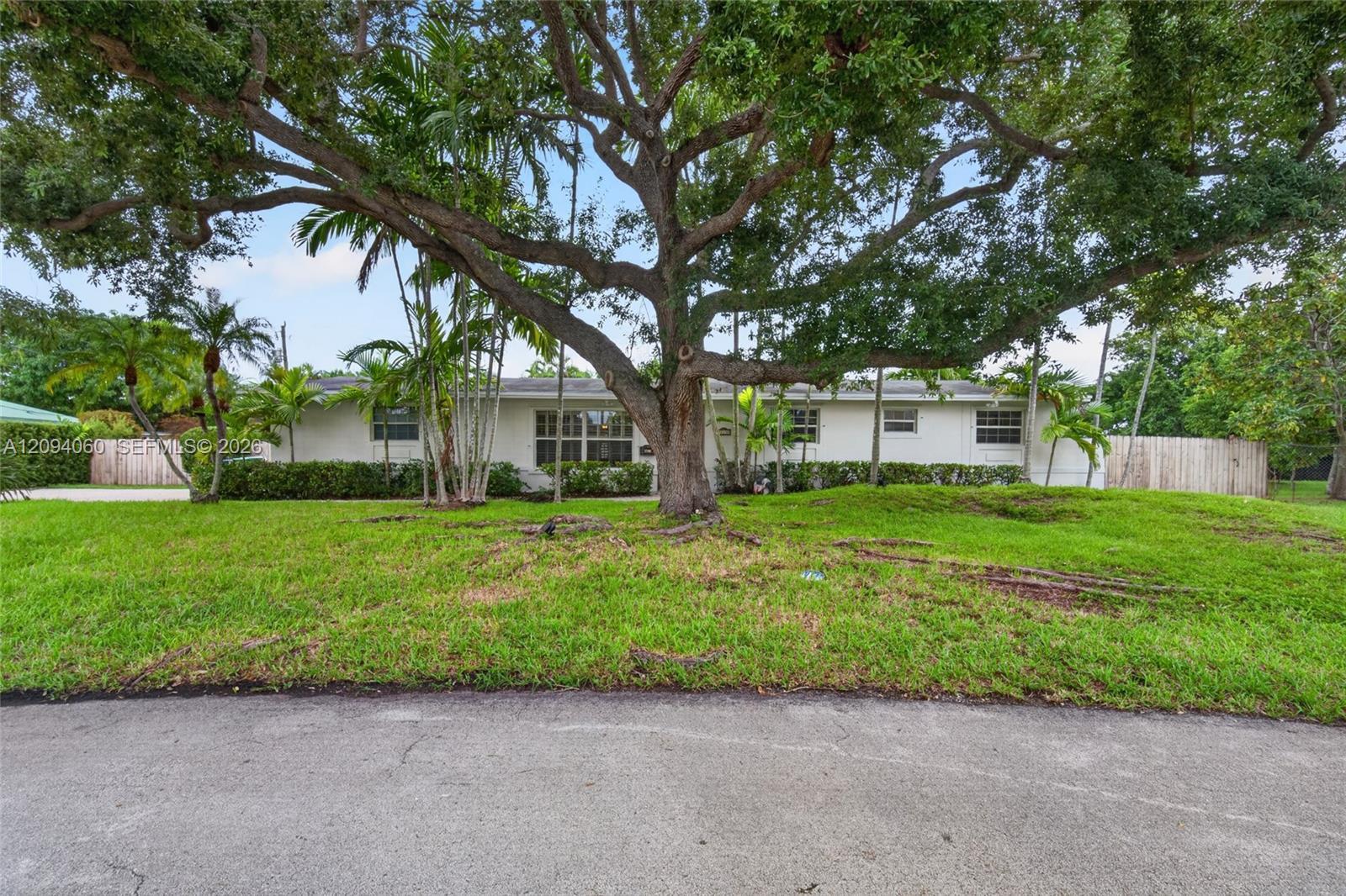 17435 SW 109th Ct, Miami FL 33157