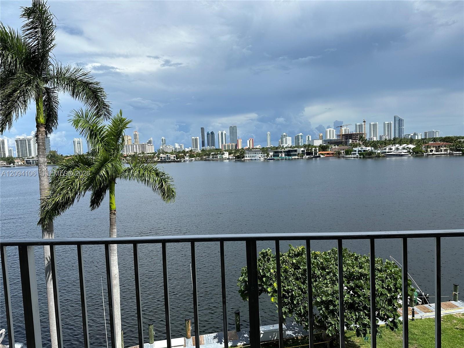 16558 NE 26th Ave # 5D, North Miami Beach FL 33160