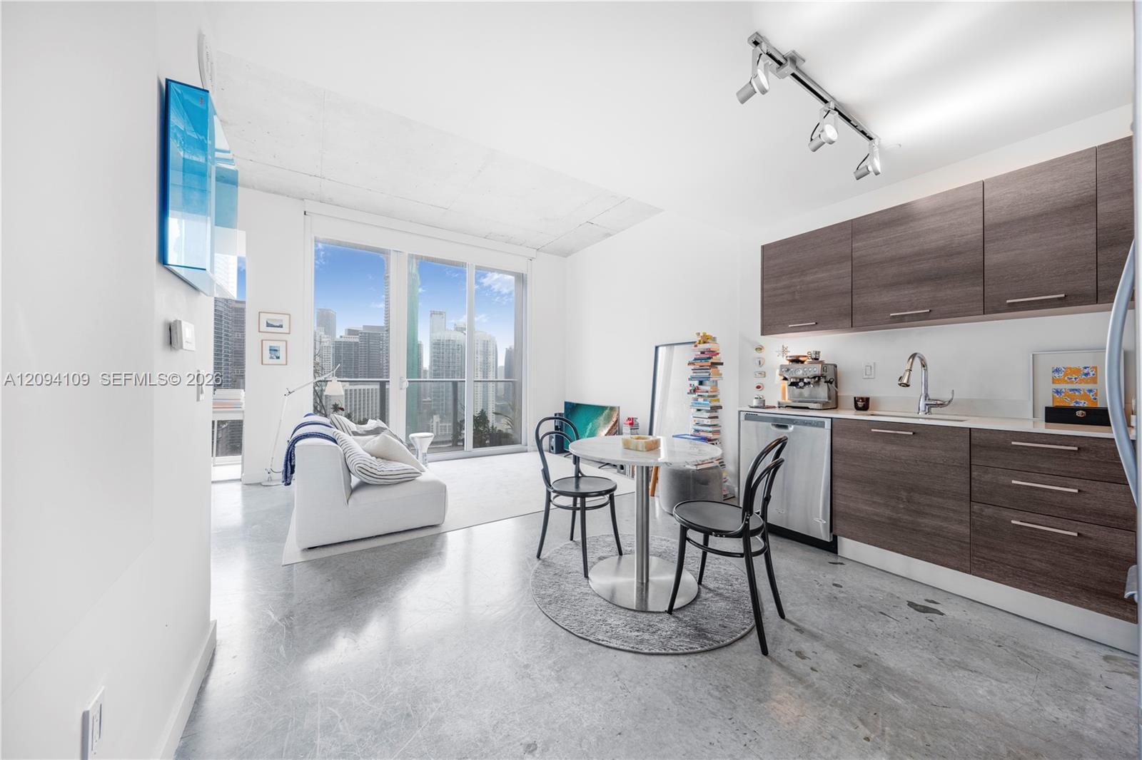 151 SE 1st St # 2503, Miami FL 33131