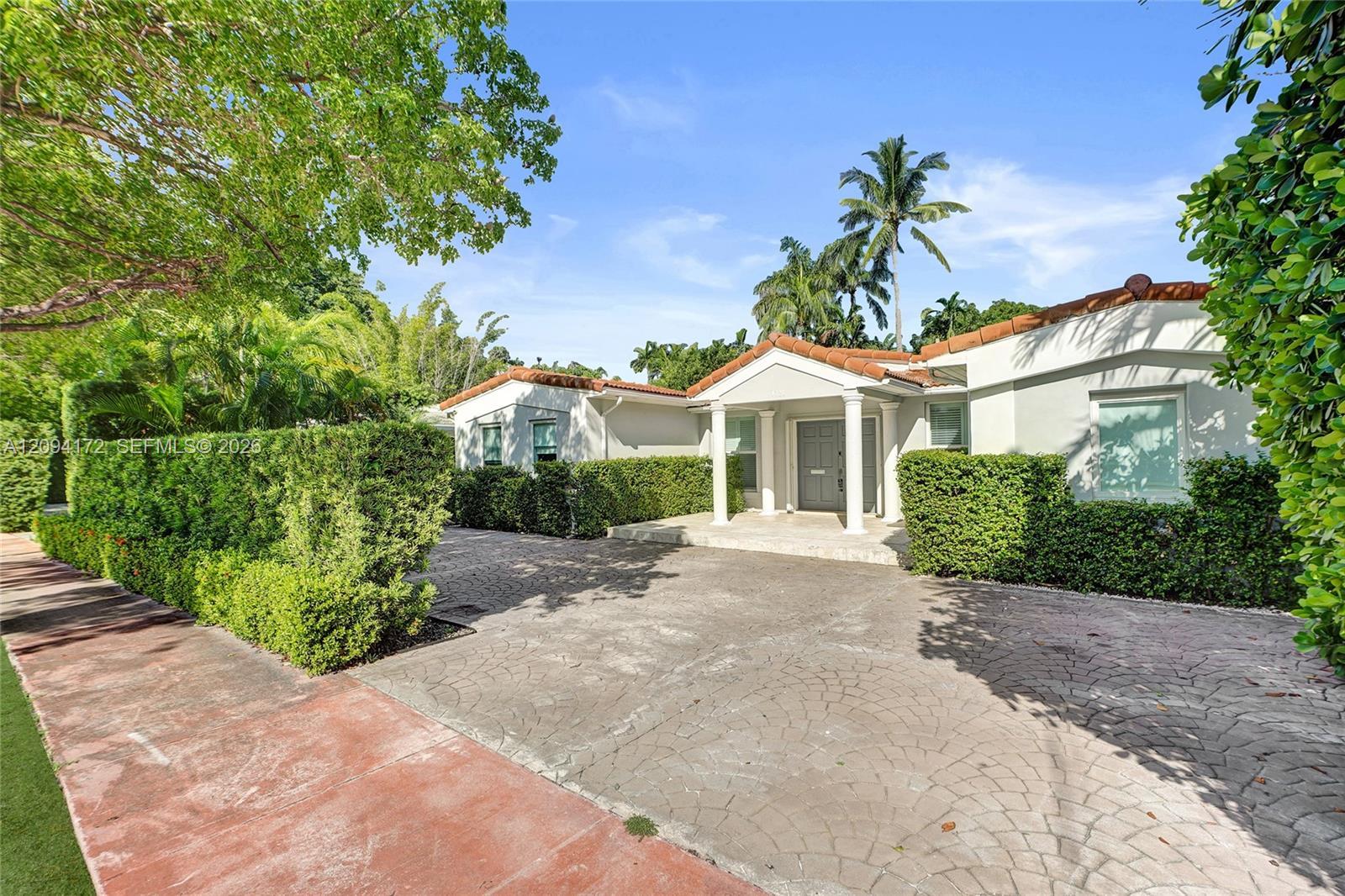 4726 Alton Rd, Miami Beach FL 33140