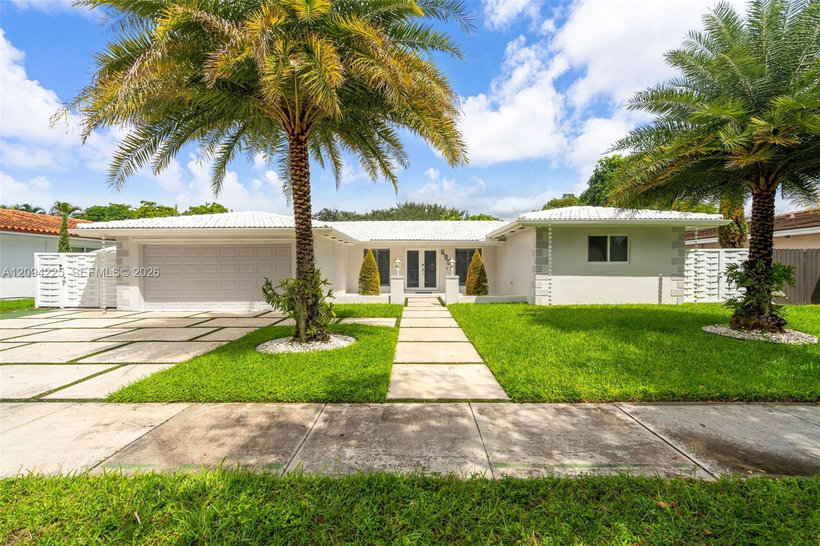 6951 S Miami Lakeway S, Miami Lakes FL 33014