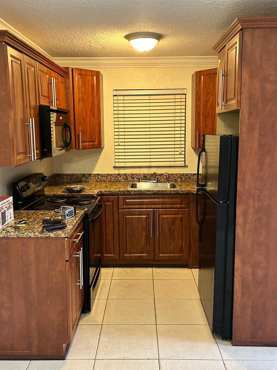 1925 Madison Street # 23, Hollywood FL 33020