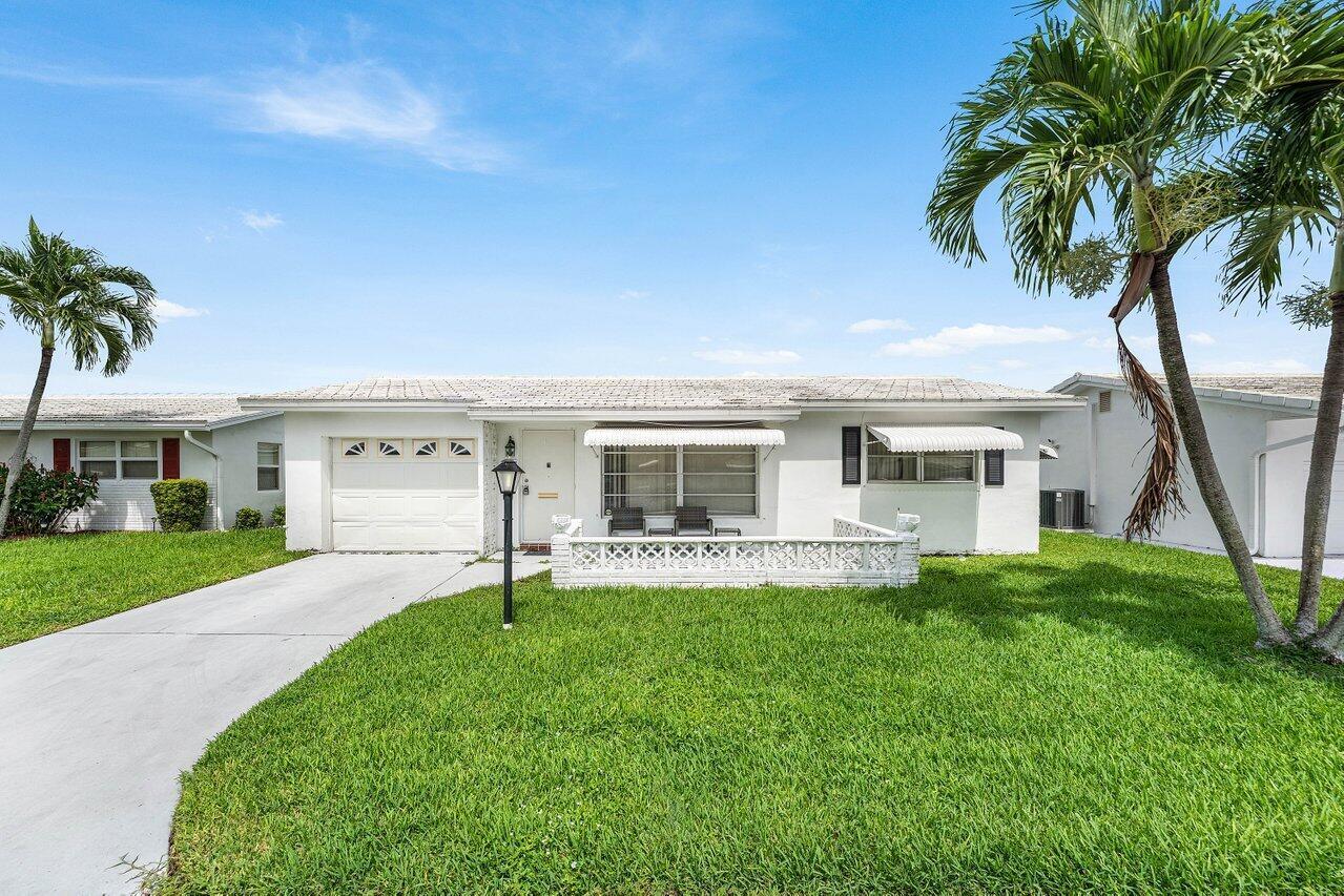 1005 Siesta Avenue, Boynton Beach FL 33426