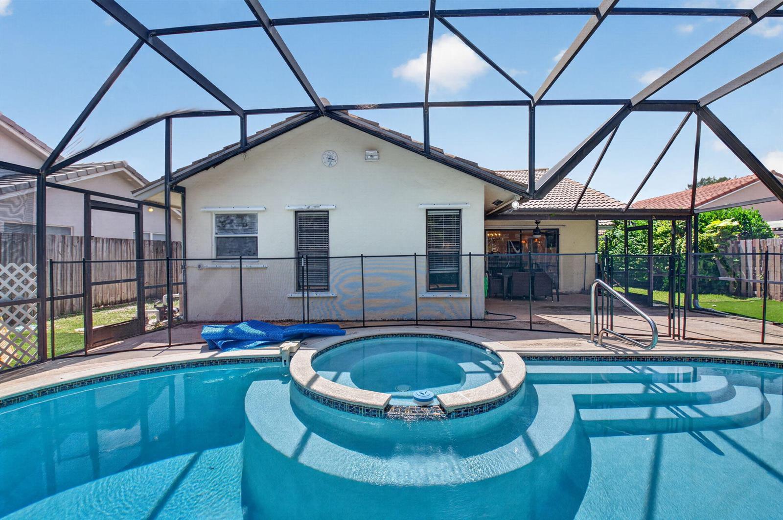 7523 Silver Woods Court, Boca Raton FL 33433