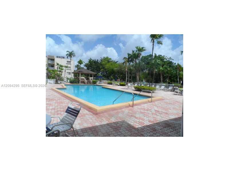 7727 SW 86th St # 109, Miami FL 33143