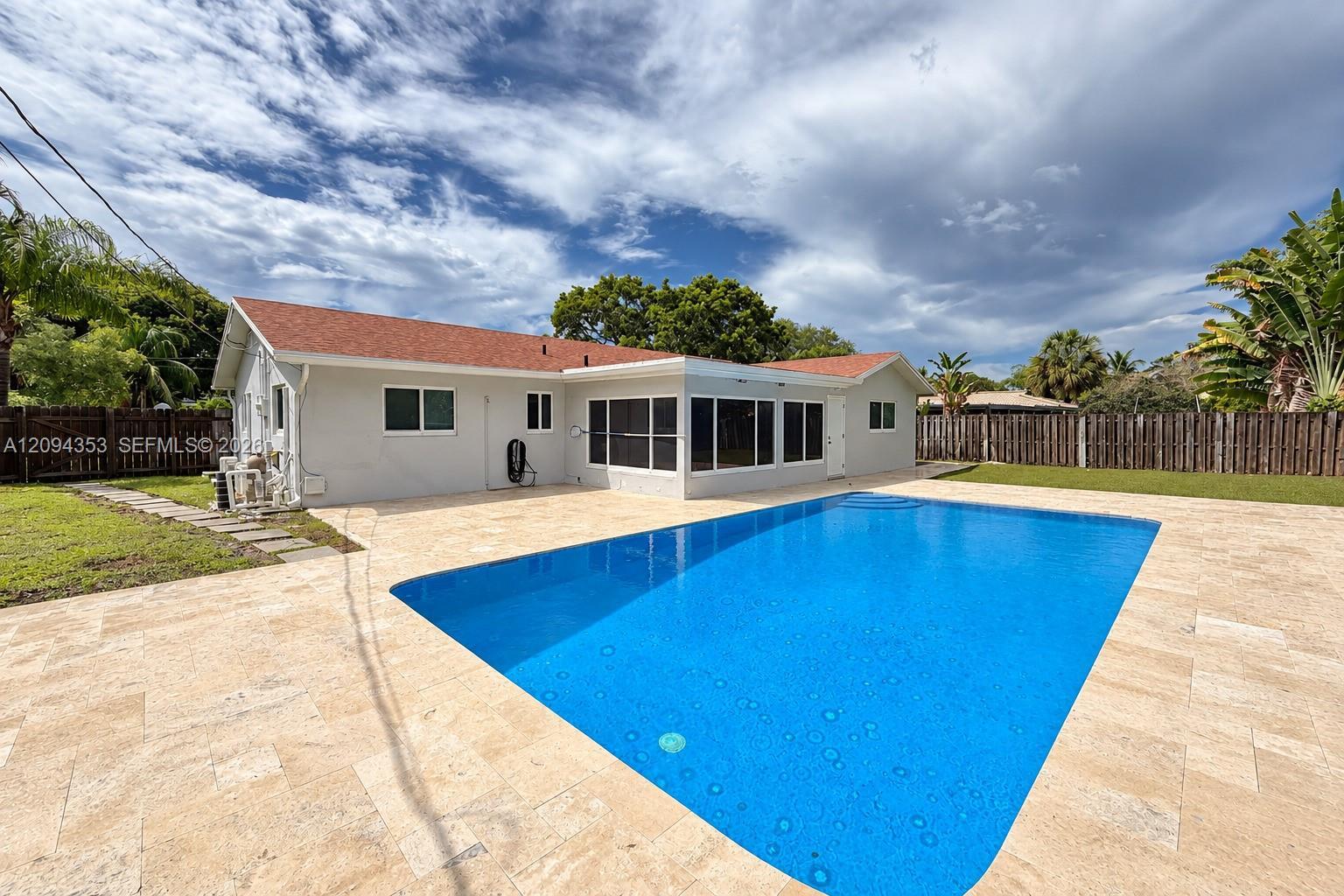 3700 NW 2nd Ct, Boca Raton FL 33431