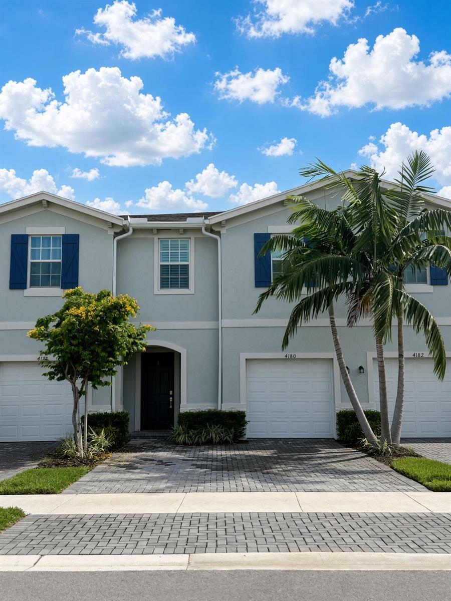4180 Lagoon Shore Drive, Lake Worth FL 33467