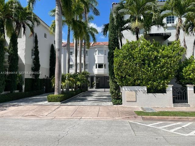 261 Navarre Ave # 4, Coral Gables FL 33134